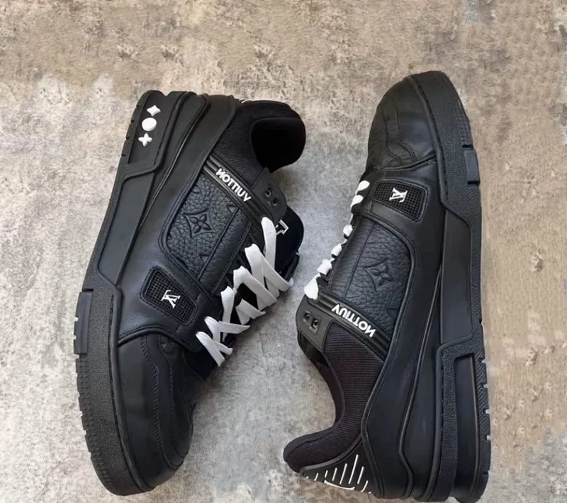 Louis Vuitton  Men's shoes, board shoes, trendy shoes, thick soled shoes, low cut casual shoes for d