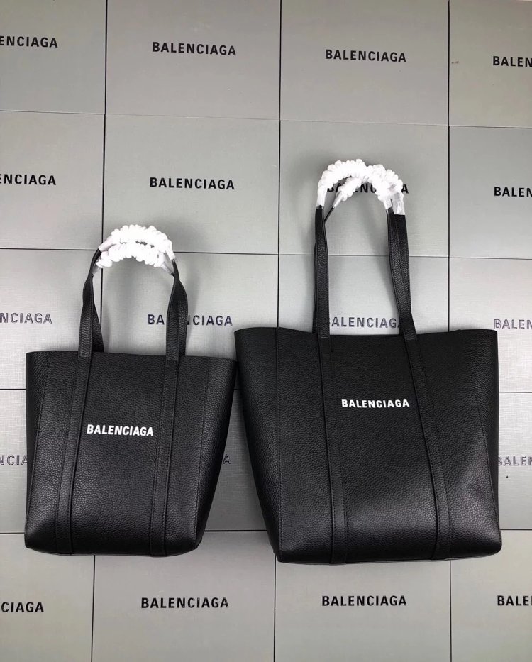 Balenciaga Tote Bag Handbill Shoulder Bag Bucket Bag | Litbuuy Spreadsheet