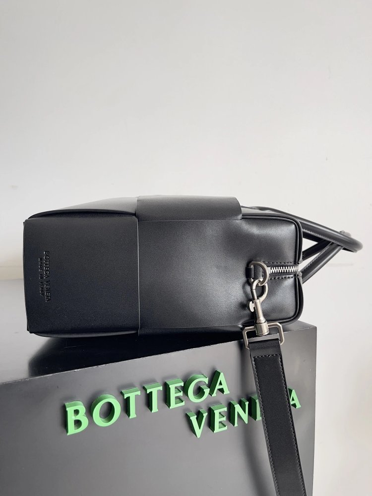 Bottega Veneta Large Grid Knitted Men's briefcase | Litbuuy Spreadsheet