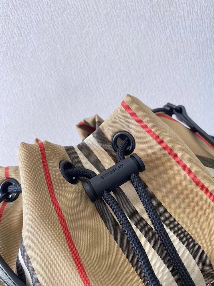 Burberry storage classic plaid canvas bucket bag drawstring bag | Litbuuy Spreadsheet