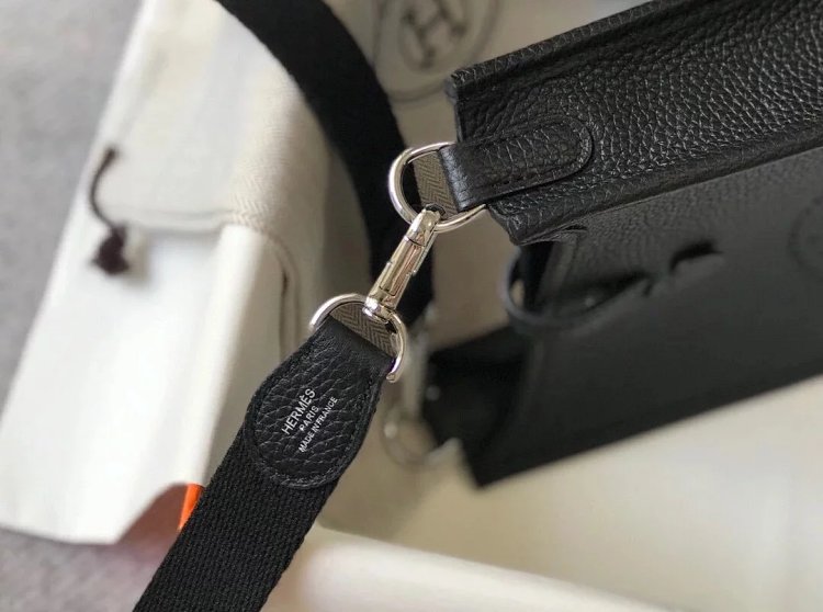 Hermes mini calf leather hollow shoulder crossbody buckle women's bag | Litbuuy Spreadsheet