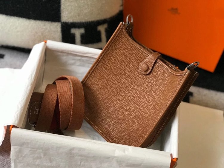 Hermes mini calf leather hollow shoulder crossbody buckle women's bag | Litbuuy Spreadsheet