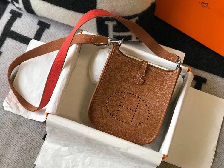 Hermes mini calf leather hollow shoulder crossbody buckle women's bag