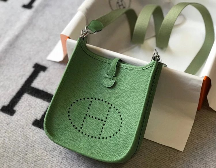 Hermes mini calf leather hollow shoulder crossbody buckle women's bag | Litbuuy Spreadsheet