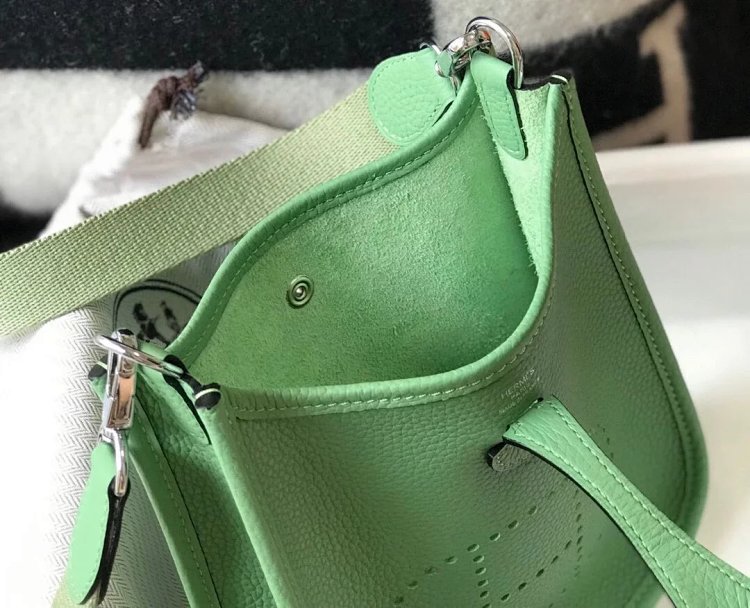 Hermes mini calf leather hollow shoulder crossbody buckle women's bag | Litbuuy Spreadsheet