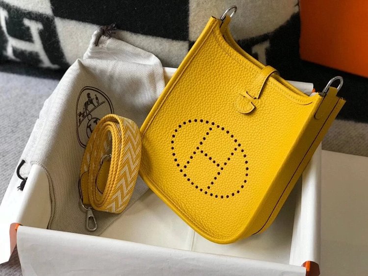 Hermes mini calf leather hollow shoulder crossbody buckle women's bag | Litbuuy Spreadsheet