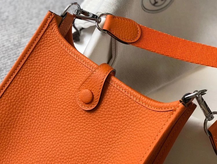 Hermes mini calf leather hollow shoulder crossbody buckle women's bag | Litbuuy Spreadsheet