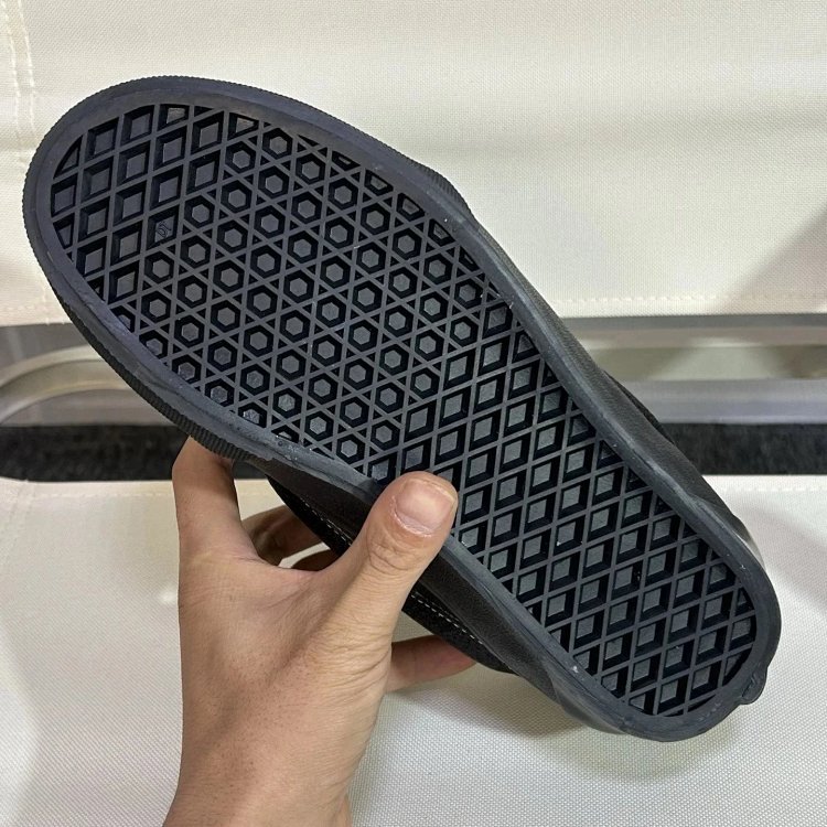 VANS  Black Warrior Starry Sky Bread Shoes | Litbuuy Spreadsheet