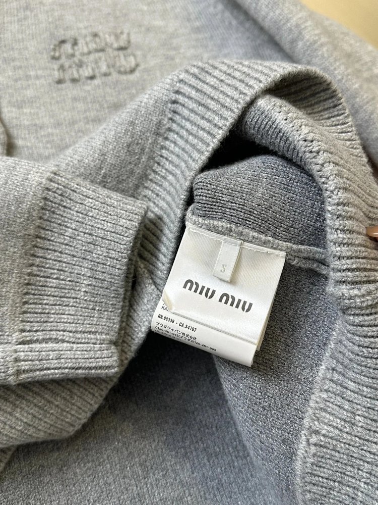 Miumiu Knitted Cardigan Trendy Sweater | Litbuuy Spreadsheet