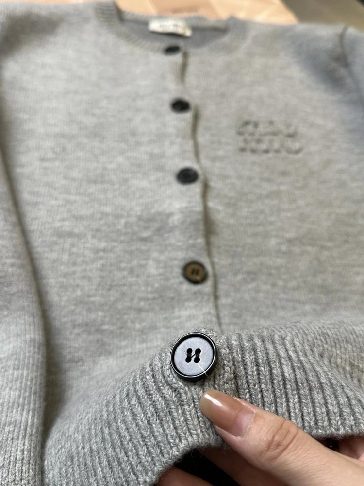 Miumiu Knitted Cardigan Trendy Sweater | Litbuuy Spreadsheet