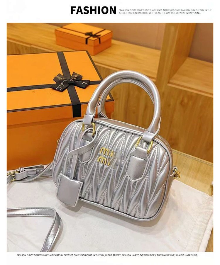miumiu  Retro leather crossbody bag | Litbuuy Spreadsheet