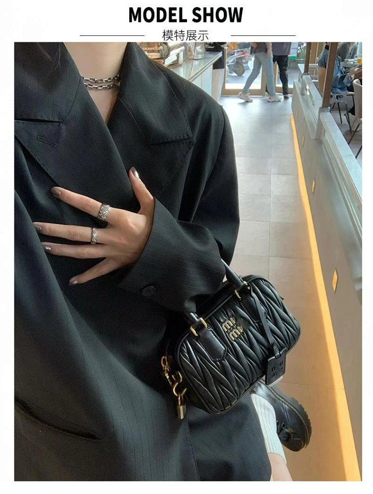 miumiu  Retro leather crossbody bag | Litbuuy Spreadsheet