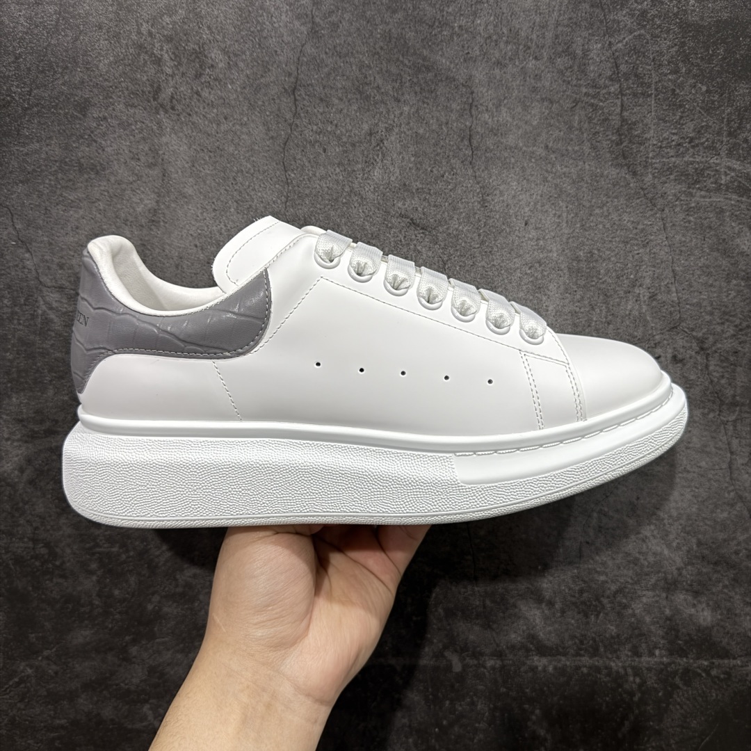 Alexander McQueen Sneaker SH528151 | Litbuuy Spreadsheet