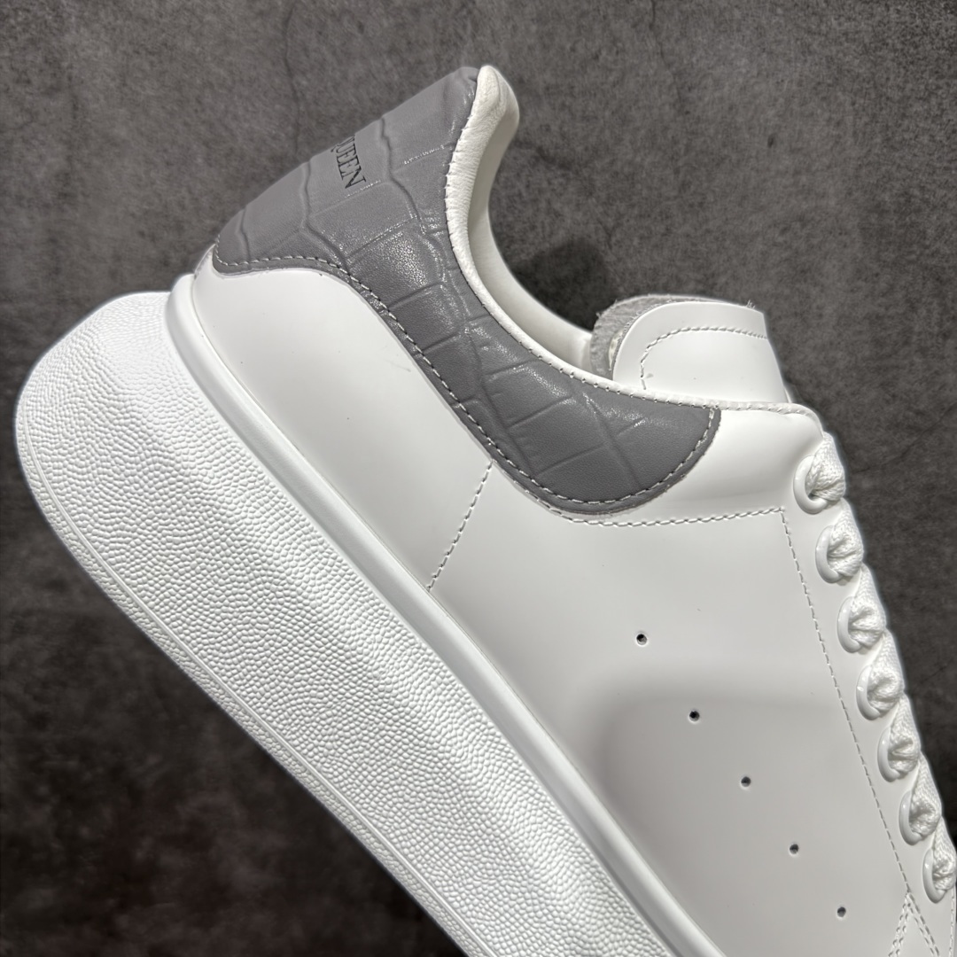 Alexander McQueen Sneaker SH528151 | Litbuuy Spreadsheet