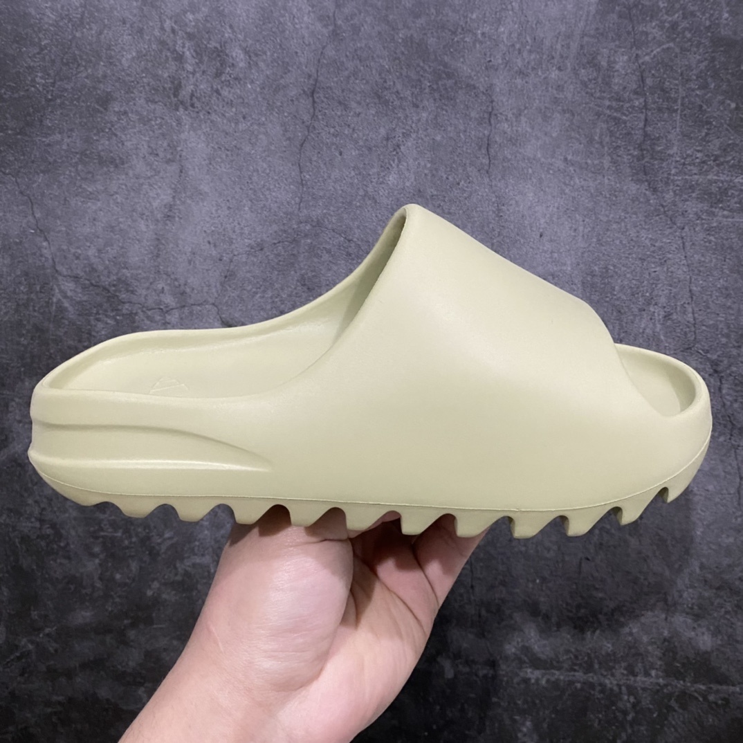 Adidas slippers T538022 | Litbuuy Spreadsheet