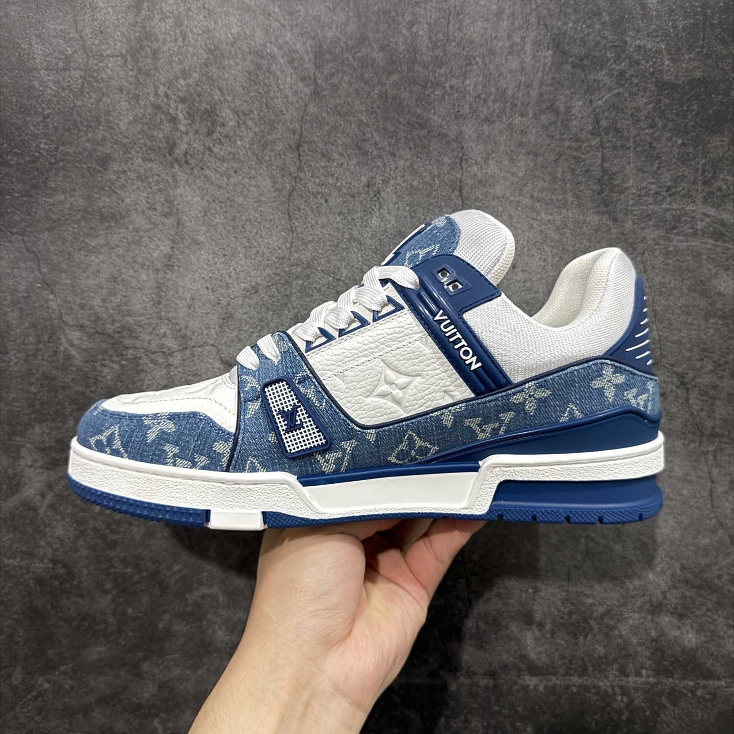 Louis Vuitton  Trainer Sneaker T538001 | Litbuuy Spreadsheet