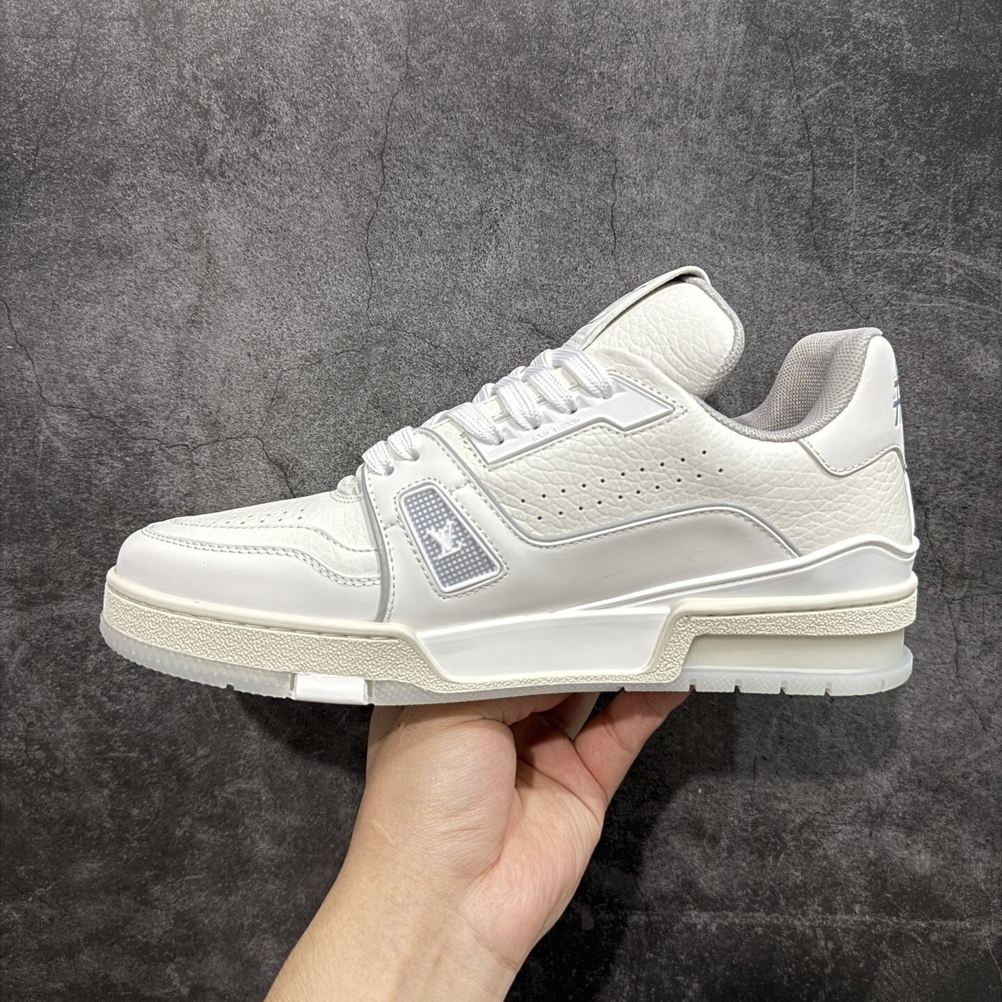 Louis Vuitton  Trainer Sneaker T538002 | Litbuuy Spreadsheet