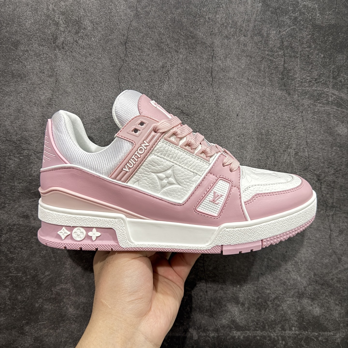 Louis Vuitton  Trainer Sneaker T538005 | Litbuuy Spreadsheet