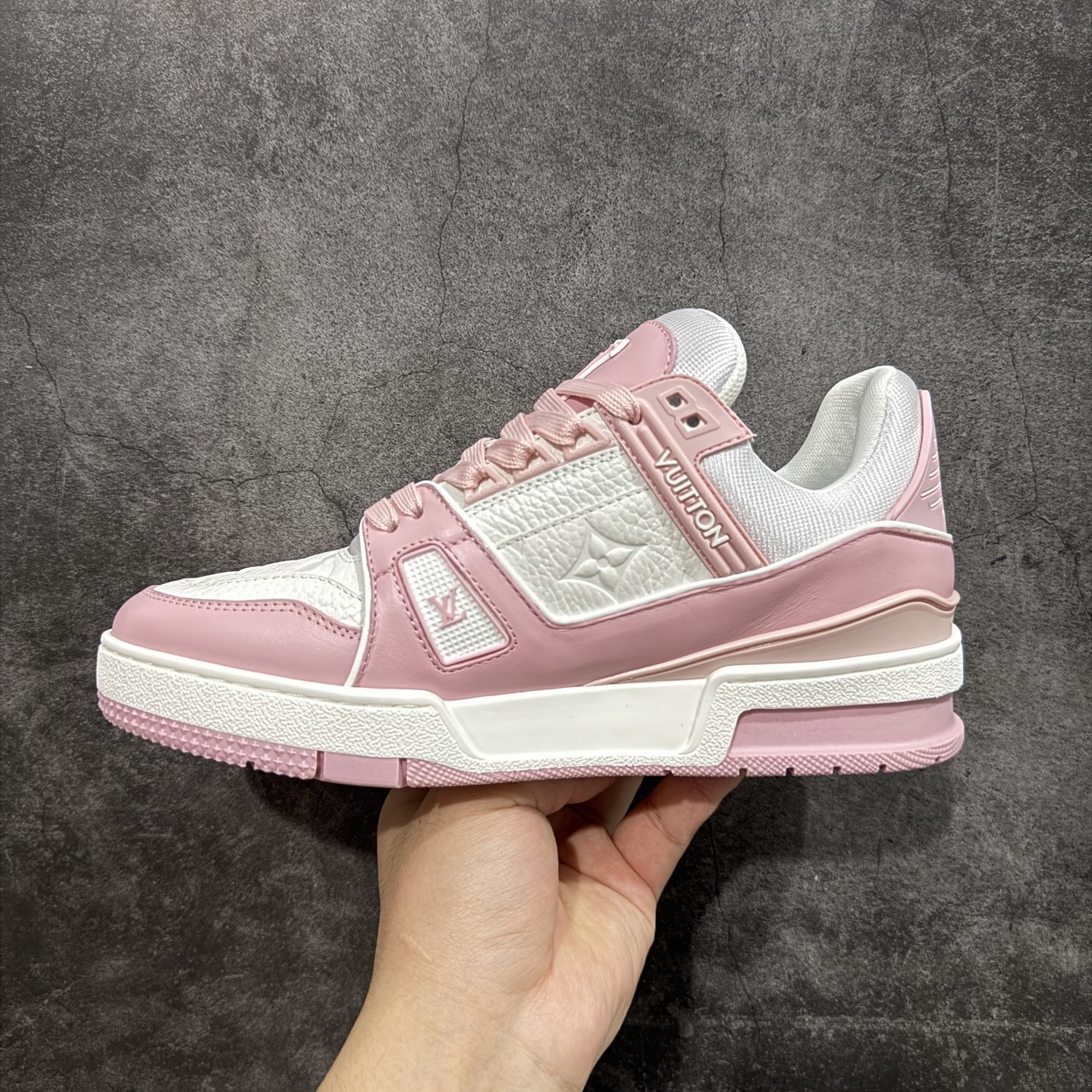 Louis Vuitton  Trainer Sneaker T538005 | Litbuuy Spreadsheet