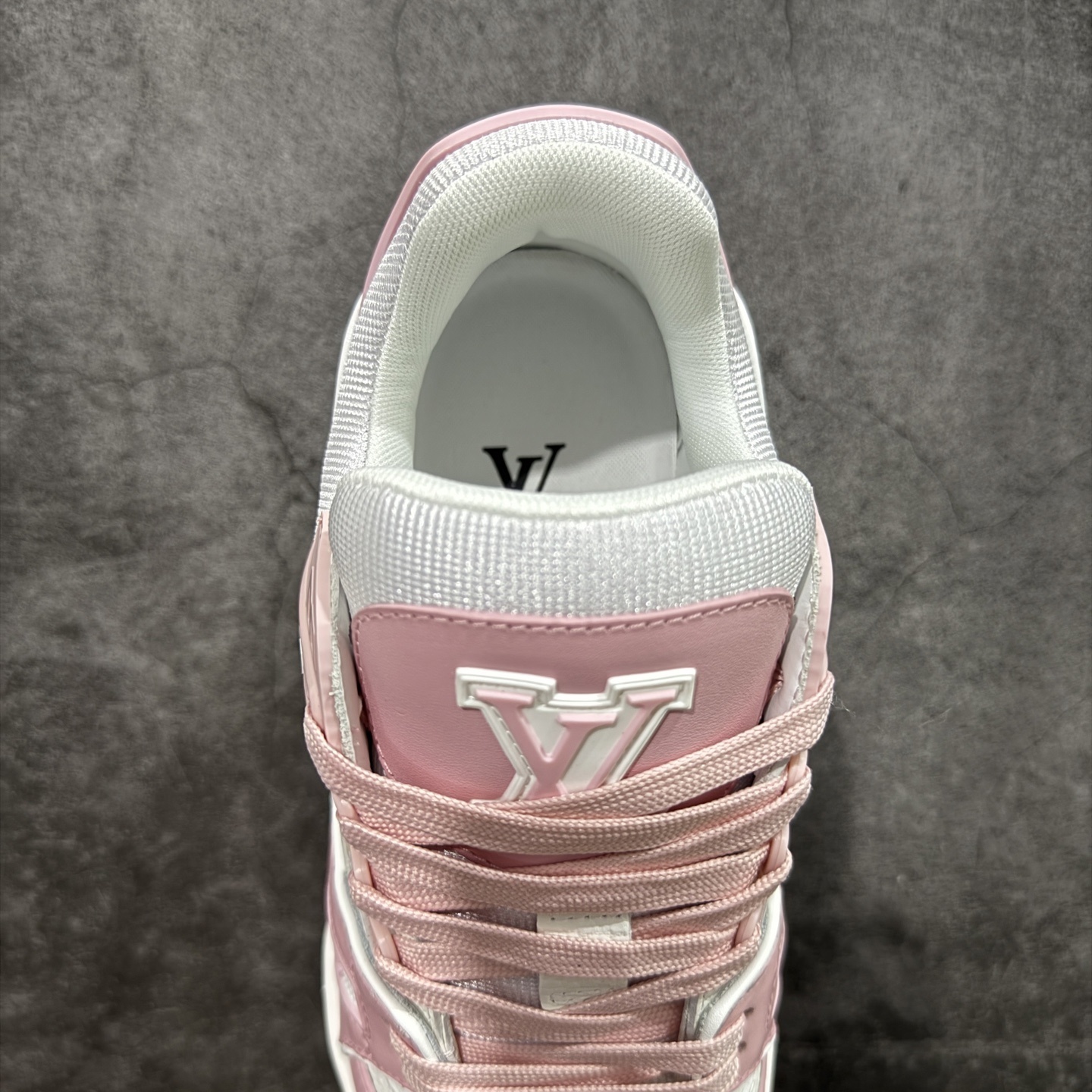 Louis Vuitton  Trainer Sneaker T538005 | Litbuuy Spreadsheet