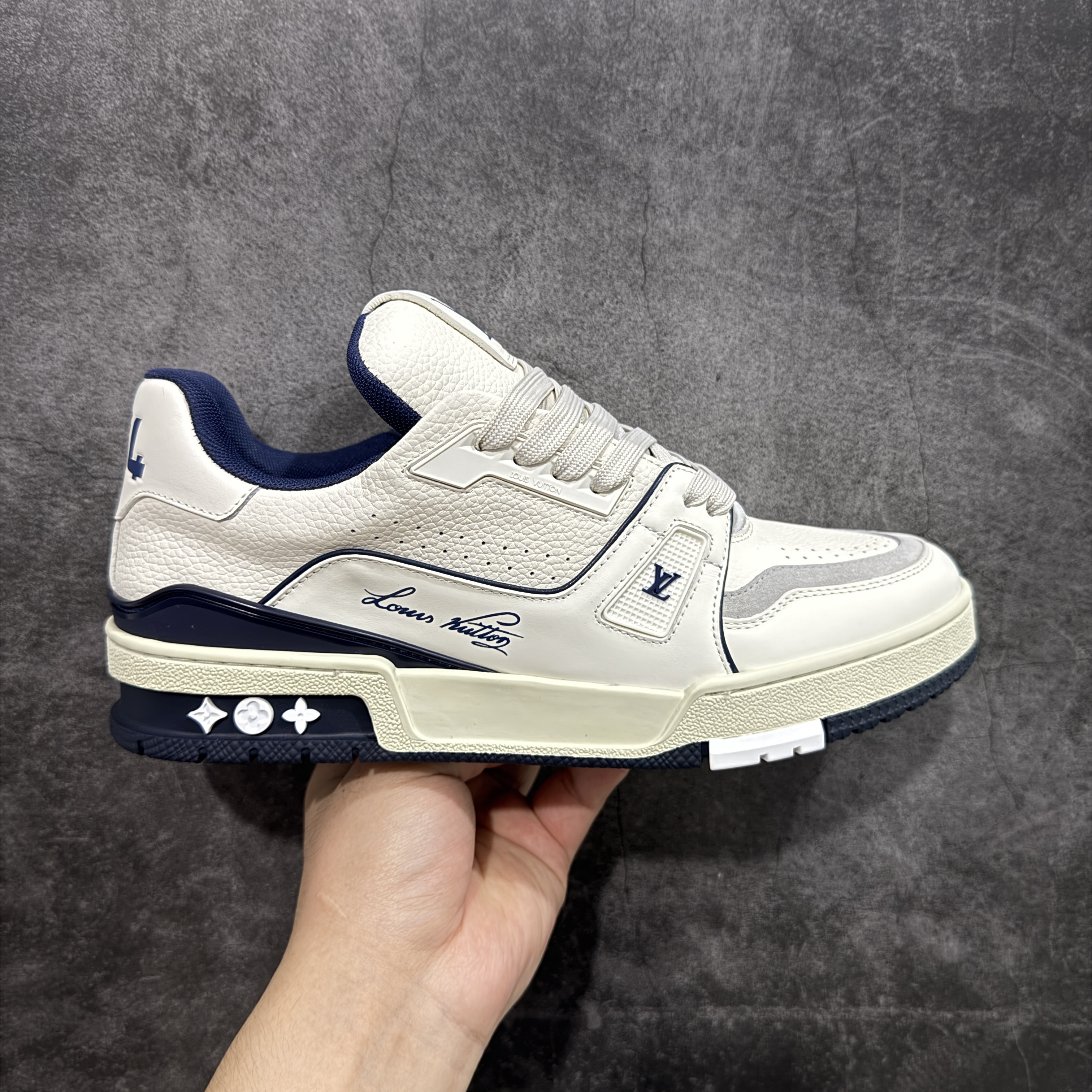 Louis Vuitton  Trainer Sneaker T538006 | Litbuuy Spreadsheet