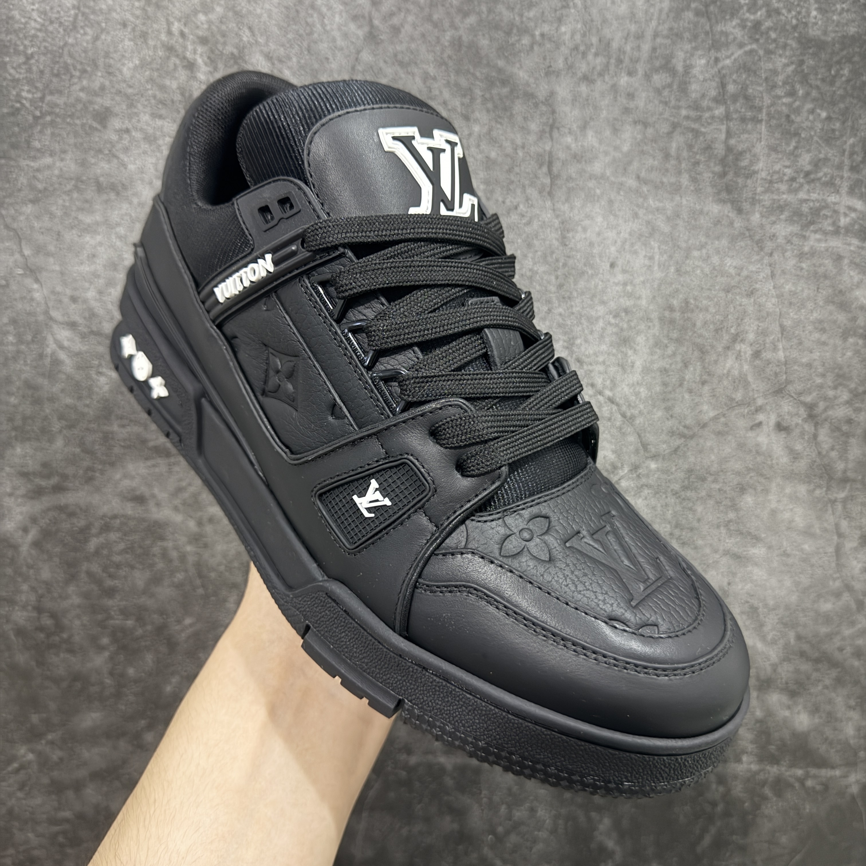 Louis Vuitton  Trainer Sneaker T538007 | Litbuuy Spreadsheet
