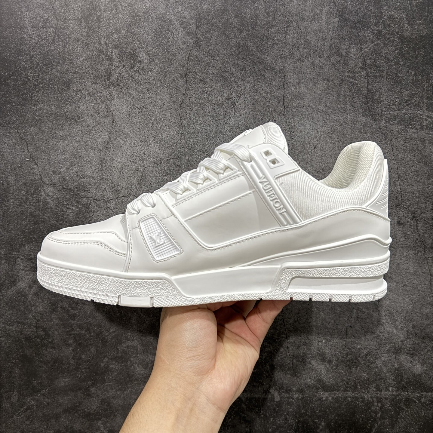 Louis Vuitton Trainer Sneaker T538008 | Litbuuy Spreadsheet