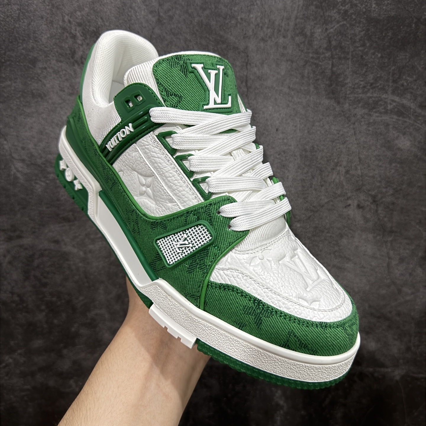 Louis Vuitton Trainer Sneaker T538009 | Litbuuy Spreadsheet
