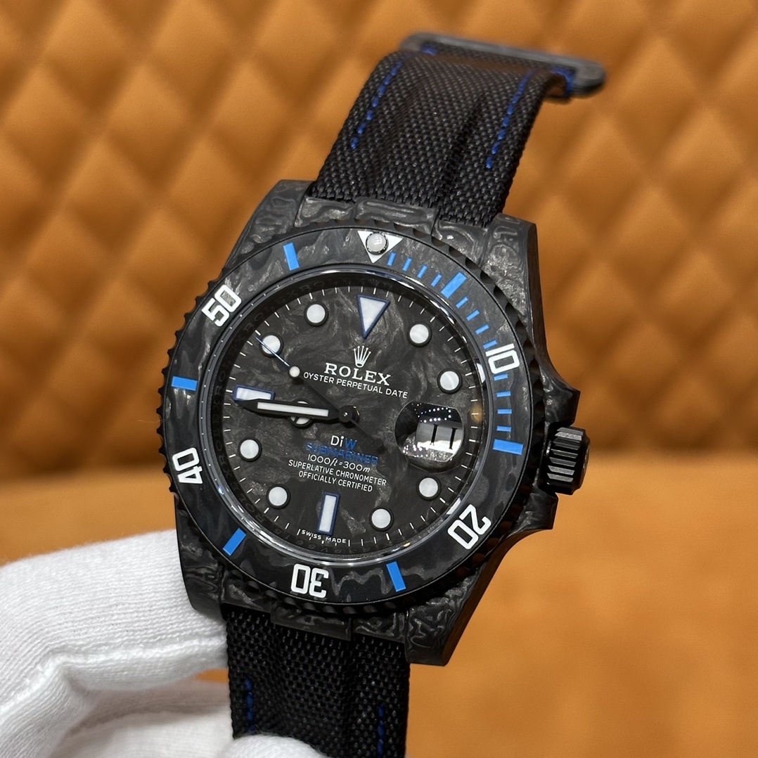Rolex watch Dweller